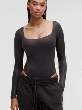 Lululemon women’s xl Nulu square neck long sleeve bodysuit thong nwt shine